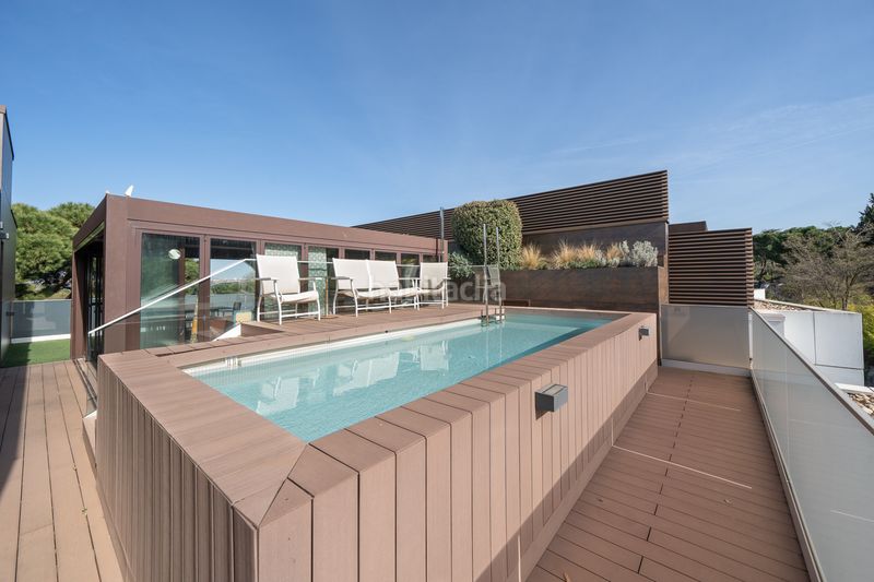 Foto f53ac96a-aeef-45fe-8941-506560dbe804. Penthouse with heating parking pool in Somosaguas Pozuelo de Alarcón