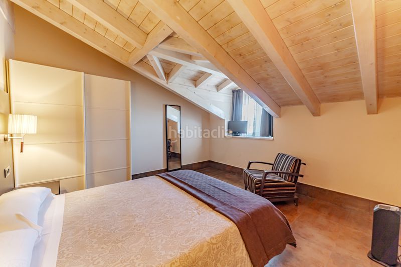 Foto 84821438-33ae-4156-b167-edd306365e90. Edifici a Valle de Losa