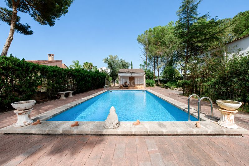 Foto 820cfd76-27b7-4289-bca9-5b421b177f37. Xalet amb xemeneia aparcament piscina a Serra