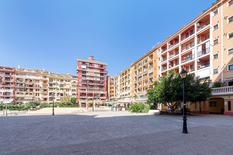 Foto eeffad23-3e77-43ea-8b14-fcb26616a98d. Pis amb piscina a Port Saplaya Alboraya