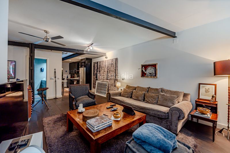Foto 2ca78d95-8c1a-46a6-bd82-8835bc266956. Loft amb calefacció aparcament a Bellas Vistas Madrid