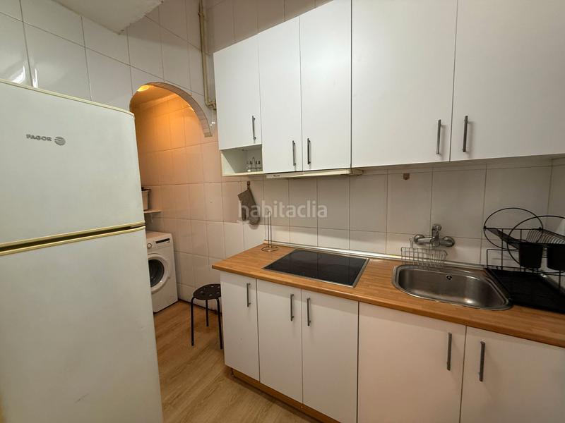 Foto 69680231-2297-4492-8b0e-8afb3bb58946. Erdgeschoss mit heizung in Guindalera Madrid