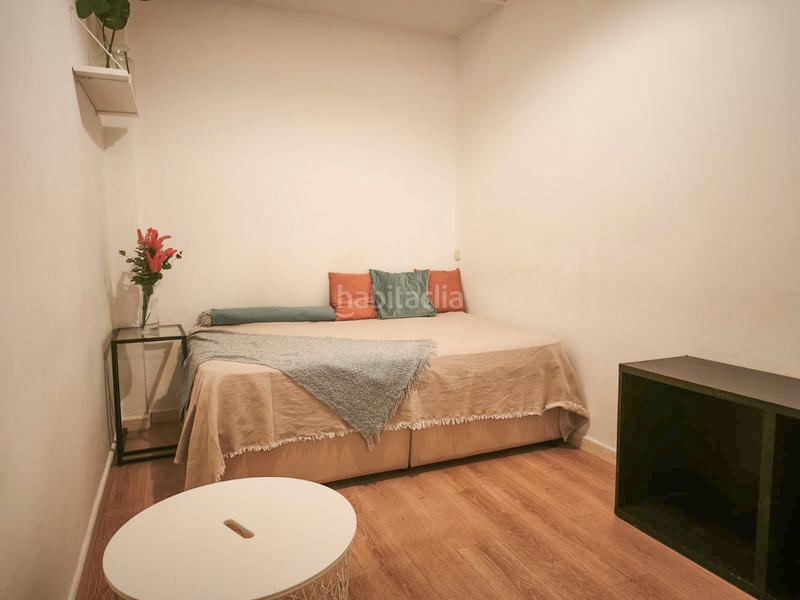 Foto c3b8056e-c753-4d78-8b99-8e15c4da59cd. Erdgeschoss mit heizung in Guindalera Madrid