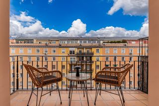 Pis en Ni�o Jes�s. Vivienda ubicada en el distrito retiro, zona ni�o jes�s.