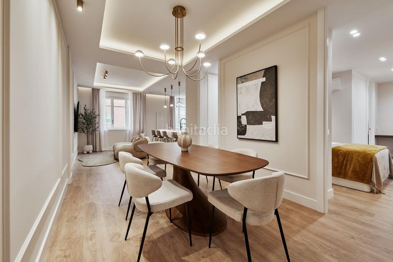 Foto 7d8d1dfe-bb91-4666-a176-cb25b64df91c. Piso vivienda exterior ubicada en el distrito retiro, zona Ibiza. en Madrid