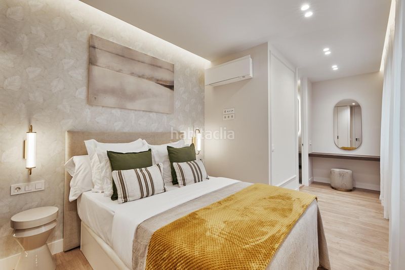 Foto b144dd32-00b5-490d-9941-2fdabb49f441. Piso vivienda exterior ubicada en el distrito retiro, zona Ibiza. en Madrid