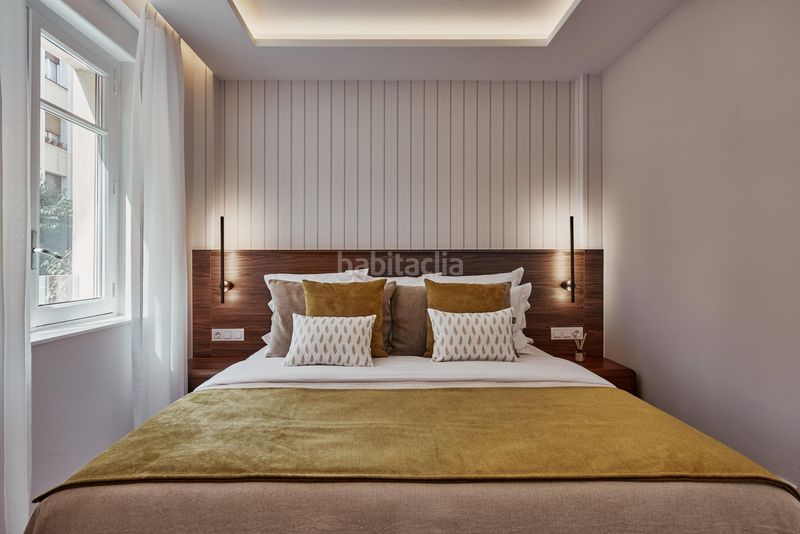 Foto ff9c4b66-cc6a-45f0-b7ab-8f19a37669b3. Piso vivienda exterior ubicada en el distrito retiro, zona Ibiza. en Madrid