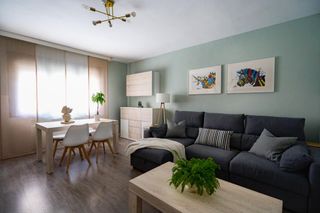 Semi detached house in Yepes. Adosado exterior en yepes.