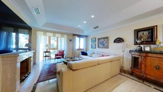 Flat in Aravaca. Vivienda levitt en aravaca. con 2 plazas de garaje y trastero.