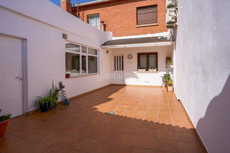Foto e982d743-fc6b-46fc-9d44-9d533d45587f. Casa adossada amb calefacció aparcament a Yepes