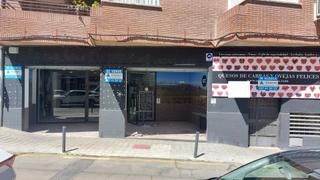 Local commercial à N/a