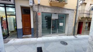 Alquiler Local Comercial en N/a. Local plasencia centro