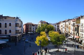 Appartement à N/a. Piso plaza mayor plasencia