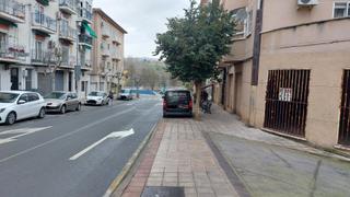 Parking voiture à N/a. Garaje plasencia / san miguel