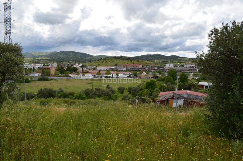Foto 91a00a32-7647-41ae-b7c7-e4bd37d2f850. Finca rústica en n/a finca en Zona Sur - Av. De España - San Miguel Plasencia