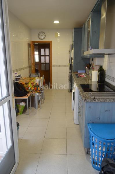 Foto 7d6413a4-ae7d-4267-93da-71c736923ec8. Casa  con garaje / zona centro en Centro Ciudad Plasencia