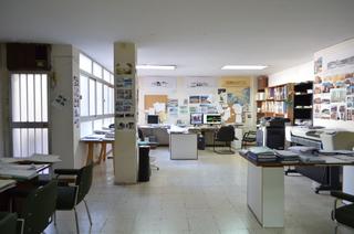Local commercial  N/a