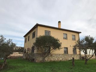 Maison  N/a. Casa 200m2 plasencia
