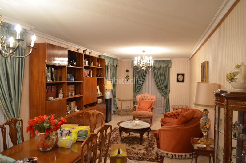 Foto 35a504ae-14c4-4e8f-b1ea-81f845000114. Casa  plaza mayor en Centro Ciudad Plasencia