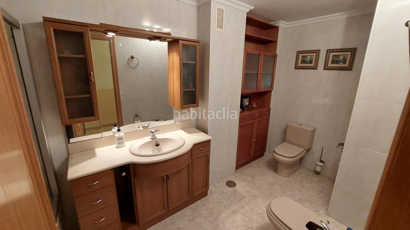 Foto b0cc9d4e-1726-46c2-b870-88f6527b0fef. Piso en calle santo domingo de guzmán 1 piso con ascensor y garaje en Plasencia