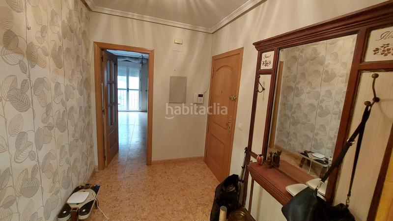 Foto b3862a71-2301-4367-9816-457b2ea69657. Piso en calle santo domingo de guzmán 1 piso con ascensor y garaje en Plasencia