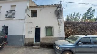 Casa a Calle real 57. Casa en mirabel