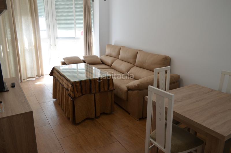 Foto a828b3b1-febf-4195-b531-d1c69bc80886. Pis a calle luis de morales 33 a Miralvalle - Av. Virgen del Puerto - La Data Plasencia