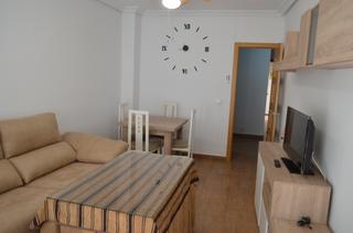 Appartement à Calle luis de morales 33. Piso reformado plasencia