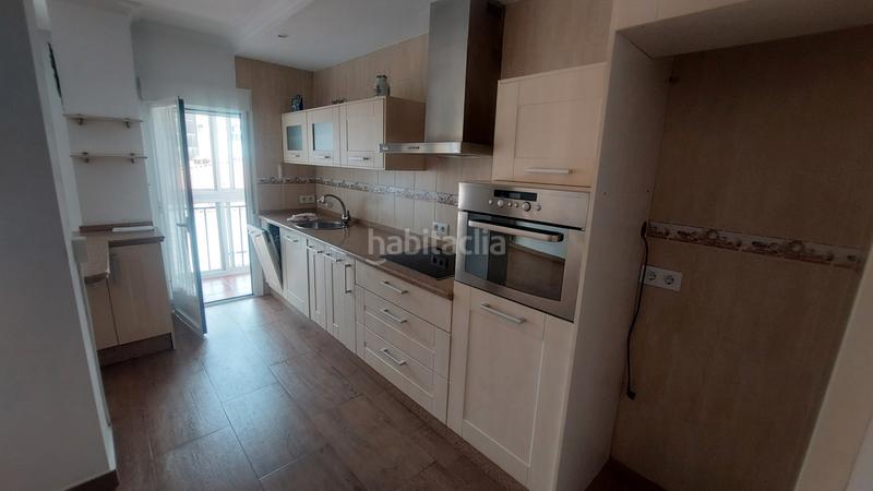 Foto a97b8736-b8fc-4be7-b0a8-3d0ecc30e48b. Pis a calle piornal 14 a Miralvalle - Av. Virgen del Puerto - La Data Plasencia