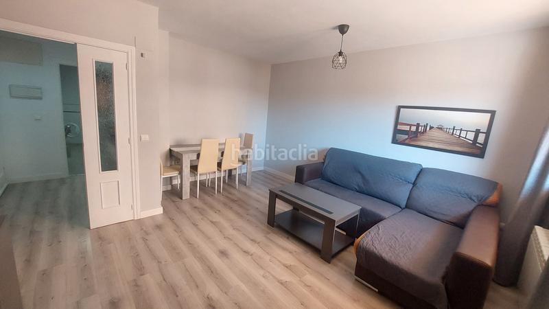 Foto ad0d9db9-b48a-43a6-9f7f-c85eef91d78a. Pis a calle estacion 7 a Zona Sur - Av. De España - San Miguel Plasencia