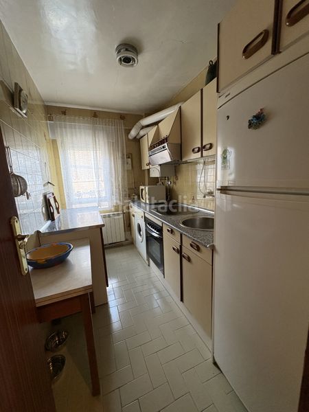 Foto d0168e1a-1cbe-4653-9c22-3caa6a1afe2f. Pis a calle doña maría la brava 2 a Miralvalle - Av. Virgen del Puerto - La Data Plasencia