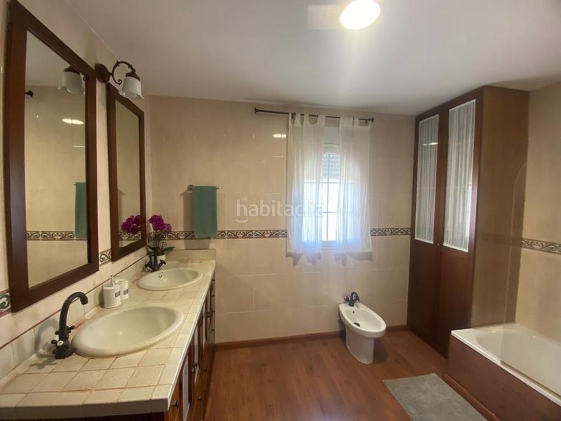 Foto e93a3e5b-d9a1-462d-9f50-37beb03e827c. Lloguer casa adossada amb calefacció aparcament a Churriana de la Vega