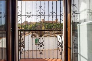 House in Calle limón 1. Carmen en venta en albaicin