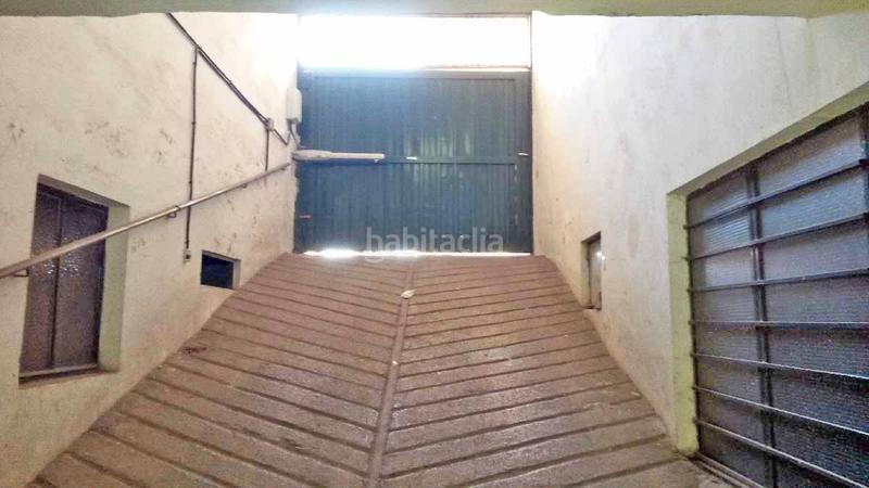 Foto 770a9ef0-ee96-464c-9c3e-8895a1b6d4d7. Autoparkplatz in calle alhamar 43 in Fígares Granada