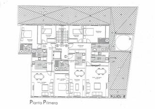 Edifici a Colomera. Edificio en estructura con mas 700 metros