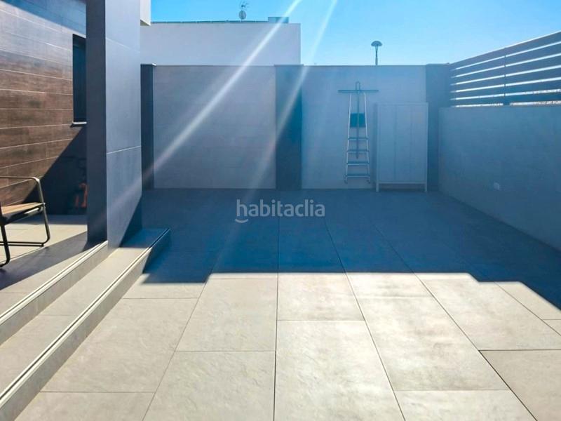 Foto 4b916b6a-b721-4d56-a75b-98da3209223b. Casa  seminueva en planta baja en Atarfe