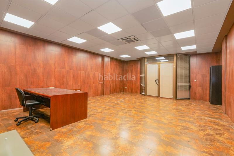 Foto 563aa230-16c4-4569-957c-0edb0f6f2bca. Alquiler local comercial  286 mts junto neptuno e inmaculada en Granada