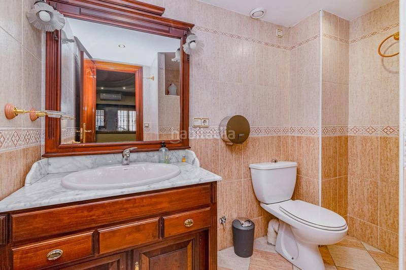 Foto 63a441cf-c62f-41c4-8081-2f83d7818fa9. Alquiler local comercial  286 mts junto neptuno e inmaculada en Granada