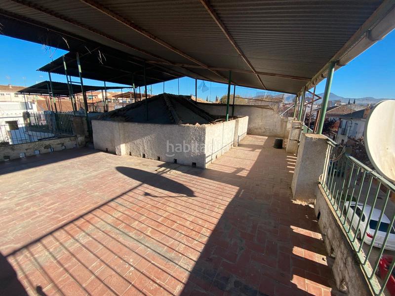 Foto b07cb755-bdde-419c-98f9-5d0996297b56. Casa  chalet 6 dormitorios chana-av. andalucia en Granada