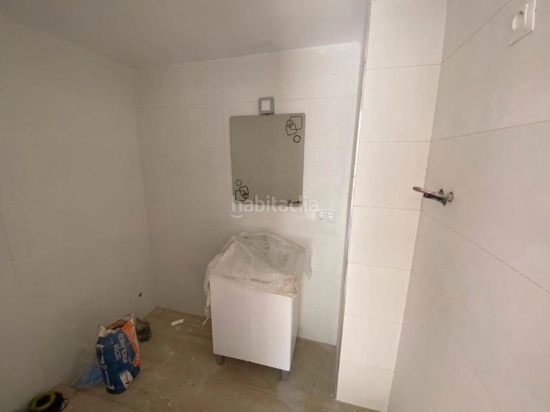 Foto d89c3612-0ead-4fbf-857b-5026faf6c7c6. Casa  chalet 6 dormitorios chana-av. andalucia en Granada