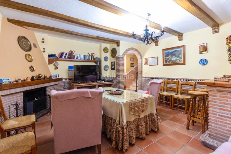 Foto 412fea4b-602d-4631-82de-39ef190a20dc. Semi detached house with parking in Castaño - Mirasierra Granada