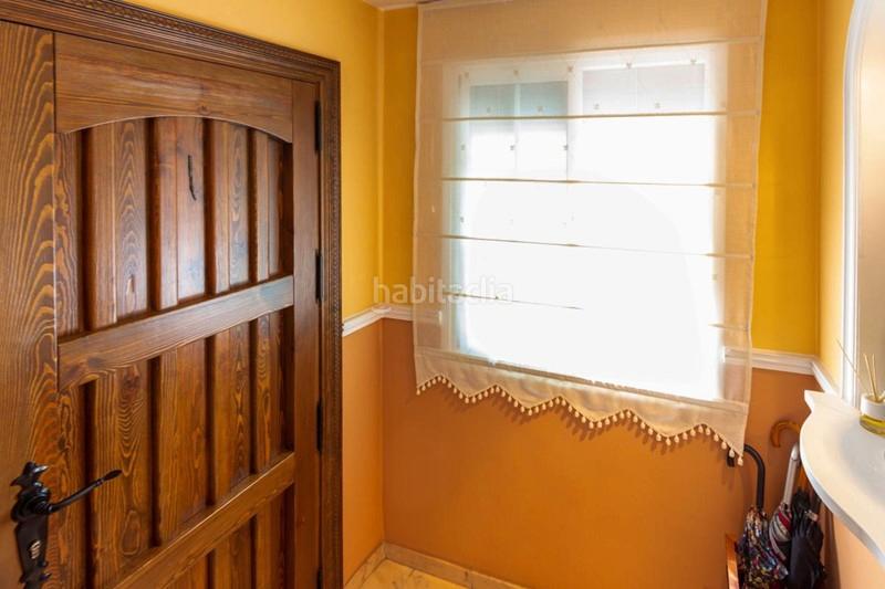 Foto 9c98fbd0-c74e-4470-ab8f-d0e9d56b5543. Semi detached house with parking in Castaño - Mirasierra Granada