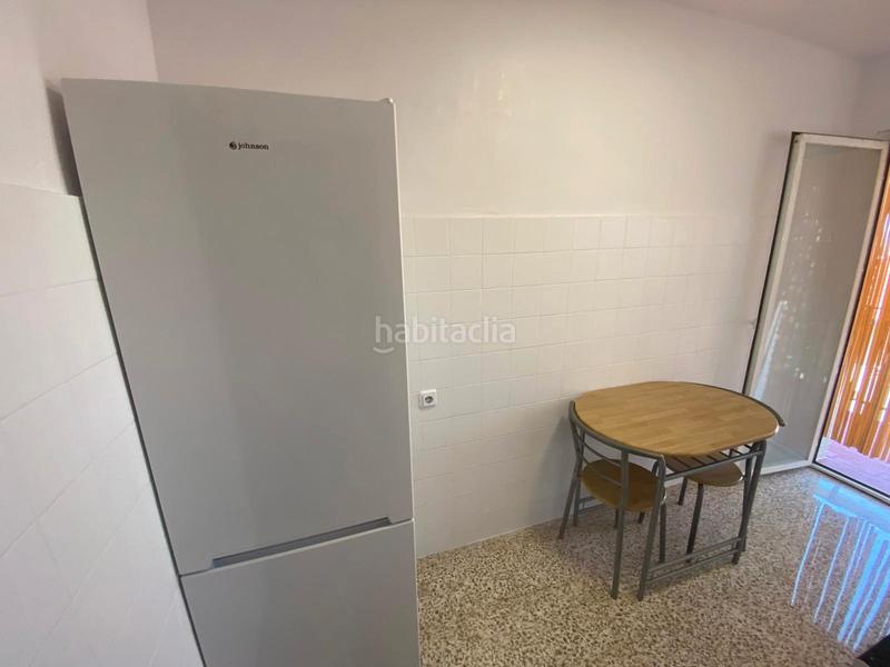 Foto 1af6fe07-6b7a-496c-987e-ac9109fa9a8c. Alquiler piso en calle ledaña 1 piso en alquiler para estudiantes en chana en Granada