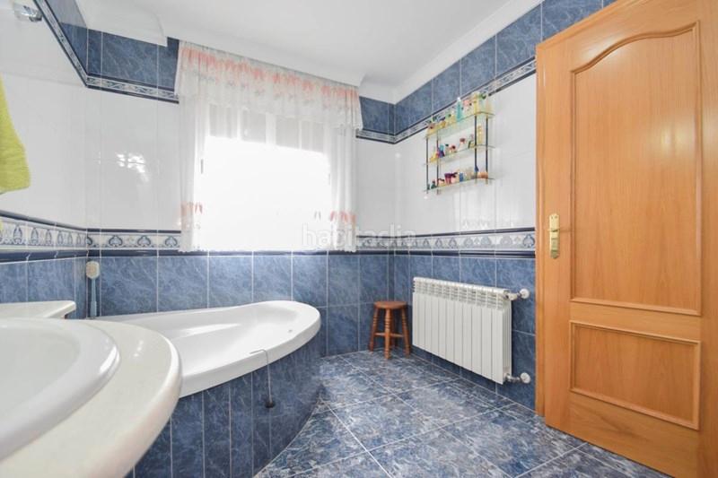 Foto b730f47f-bc6a-47c1-aad2-772b39163e1b. Chalet mit parking pool in Fuente Vaqueros