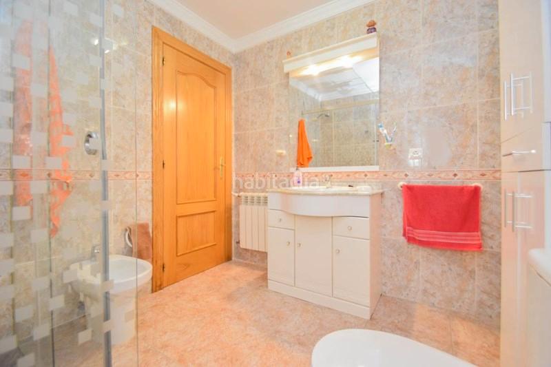 Foto cfef400e-e9fd-4e46-975c-a2c448e15bbb. Chalet mit parking pool in Fuente Vaqueros