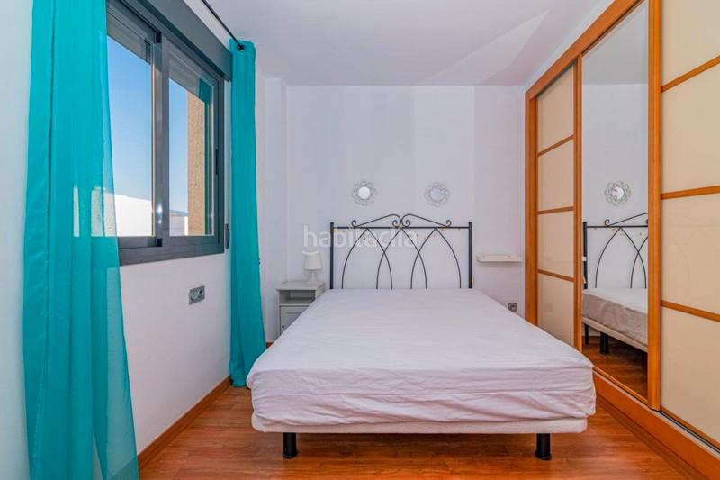 Foto 5fdd0511-ac18-4be8-a9d0-661b17d67bc4. Attico in calle palencia 16 in Las Tres Cruces Armilla