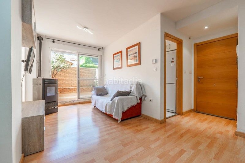 Foto 328efc2a-1194-4115-bd9c-6340792859d8. Pis amb calefacció a La Zubia Ciudad Zubia (La)