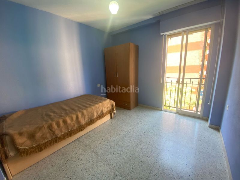 Foto ed74e780-eb48-46ef-9b20-54888ed12393. Pis a Barrio de Zaidín Granada