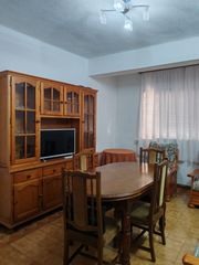 Rent Flat in Plaza de Toros. Piso en alquiler en plaza de toros