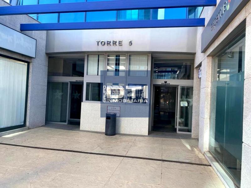 Foto a13846ce-431e-46f1-89df-4d9bfc74d521. Büro in San Jerónimo - La Bachillera Sevilla